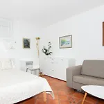 Apartma Oljka Pomjan * Smarje (Koper)