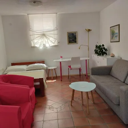 Apartma Oljka Pomjan Šmarje