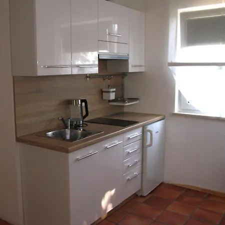 Lägenhet Apartma Oljka Pomjan *